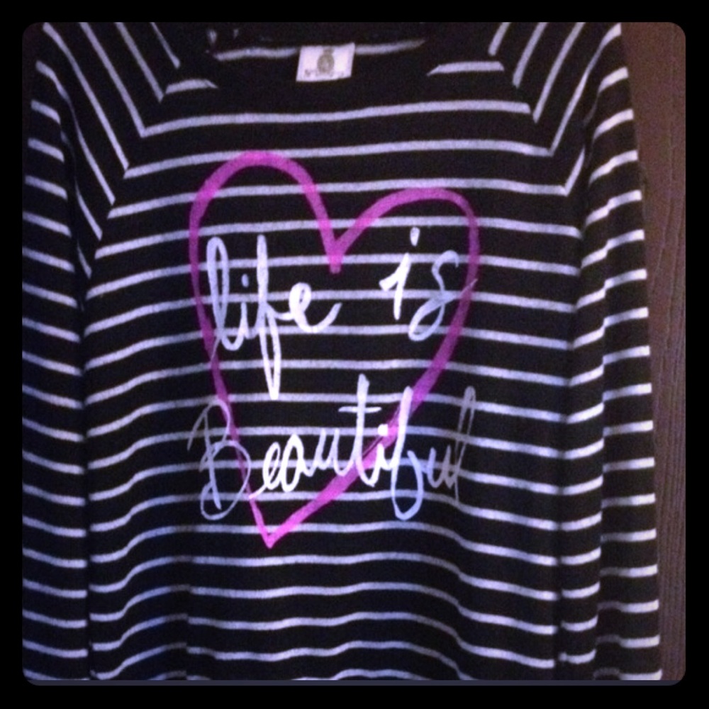 Long Sleeved Shirt/Sweater